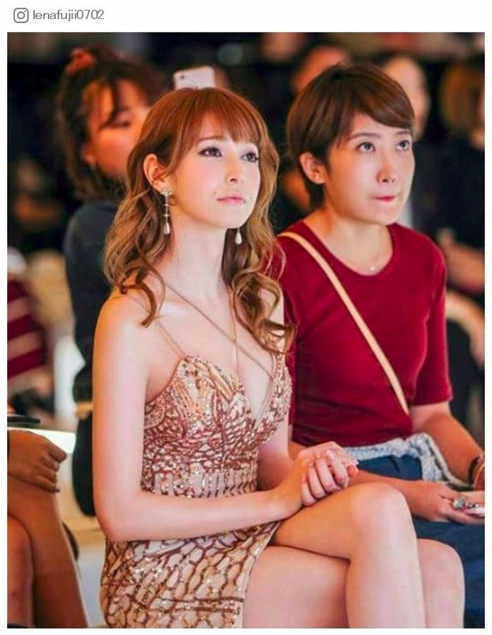 藤井リナ 上海で胸元sexyなドレス姿に ビーナスみたい の声 モデルプレス 藤井リナ 上海で胸元sexyなドレス姿に ビーナスみたい の声 モデルプレス