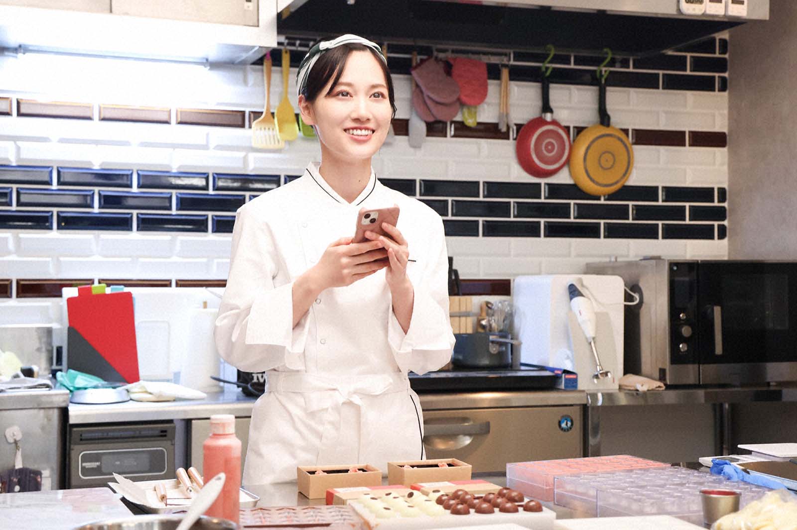 山下美月「Eye Love You」第4話より（C）TBS／撮影：高橋裕子