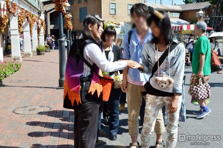 ディズニーシーのハロウィーン期間に 合言葉 を言うと モデルプレス ディズニーシーのハロウィーン期間に 合言葉 を言うと モデルプレス