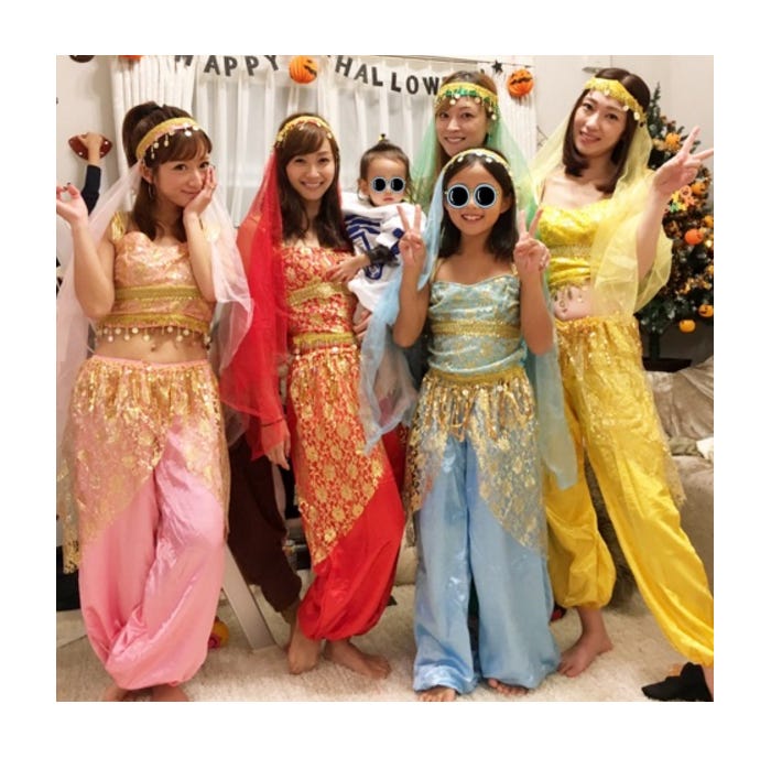 辻希美、藤本美貴、吉澤ひとみ、飯田圭織/辻希美オフィシャルブログ(Ameba)より
