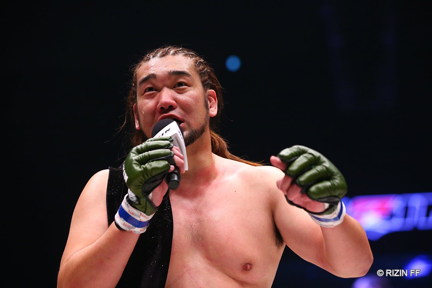 シバターVSHIROYA（C）RIZIN FF