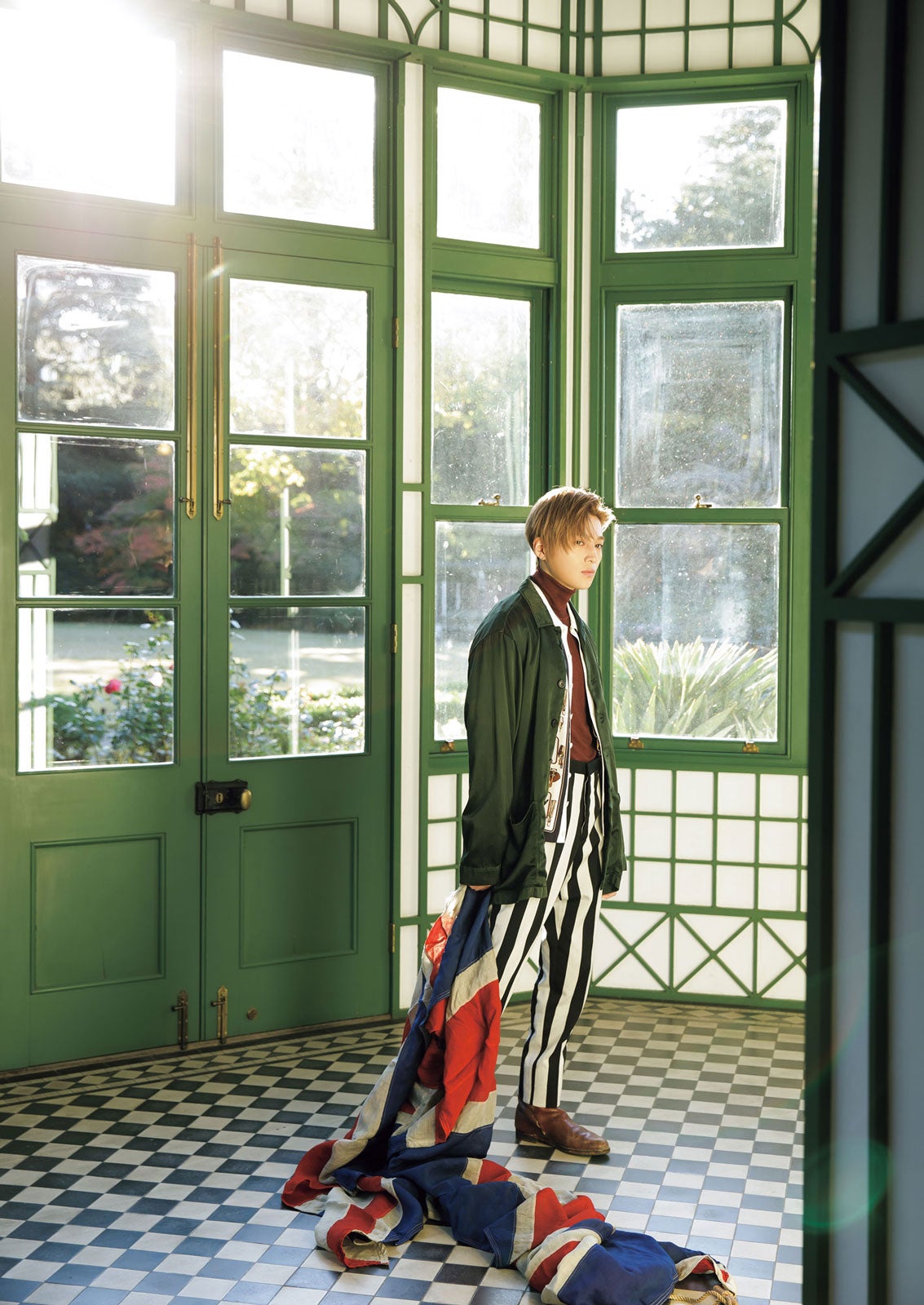 本人お気に入りカット／八木勇征1st写真集「CONTACT」より／撮影：田尾沙織、宮脇進、小田原リエ（画像提供：ワニブックス）