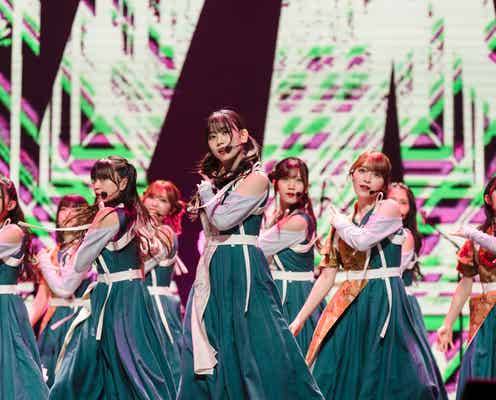 櫻坂46、アメリカで初パフォーマンス 英語で海外Buddiesに感謝【AX2025】