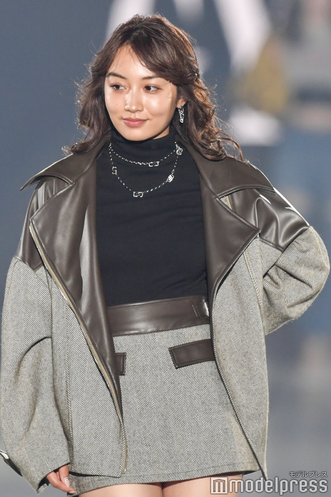 （C）モデルプレス