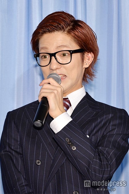 トークではお茶目な表情も連発／こんどうようぢ