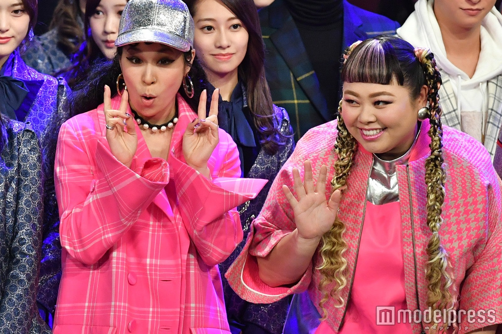 AI、渡辺直美（C）モデルプレス