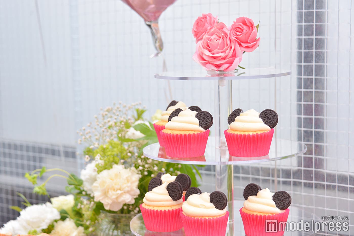 ミッキーをイメージしたカップケーキ(C)モデルプレス