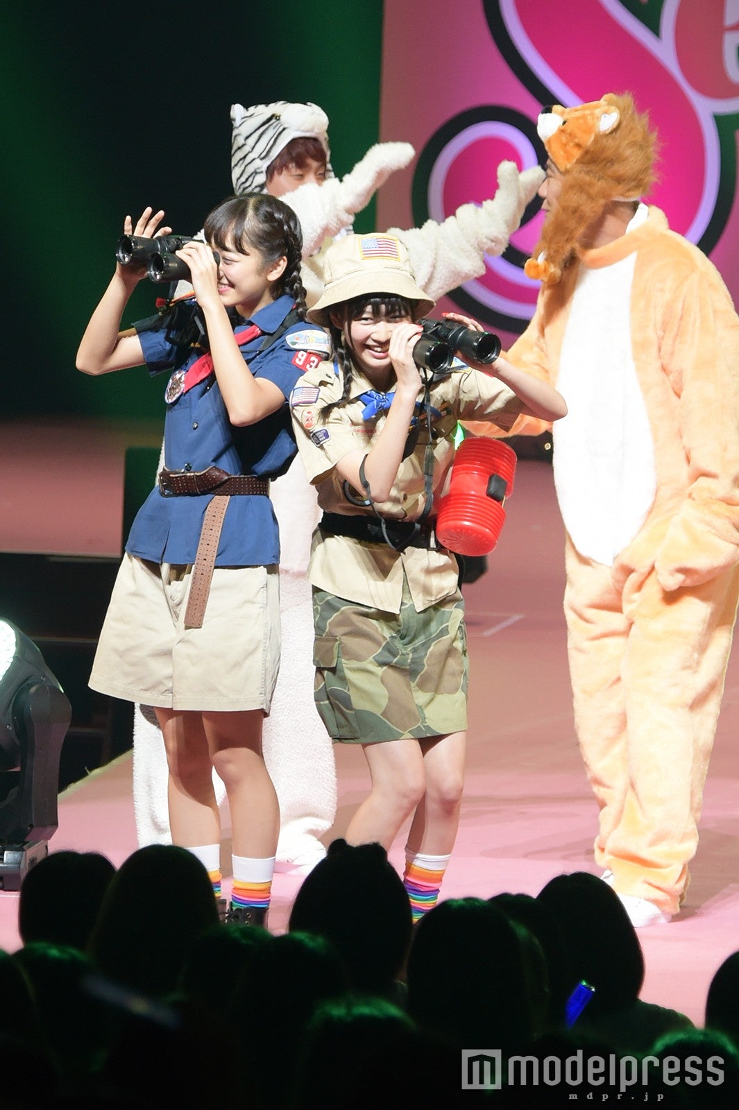 下村実生、岡本夏美（C）モデルプレス