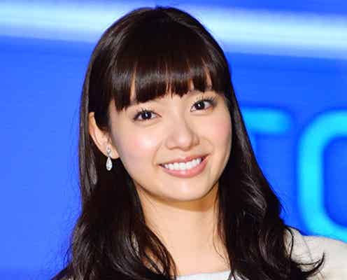 新川優愛、好みのタイプ&クリスマスの予定を明かす