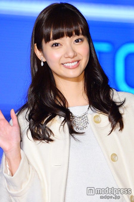 新川優愛 好みのタイプ クリスマスの予定を明かす モデルプレス 新川優愛 好みのタイプ クリスマスの予定を明かす モデルプレス