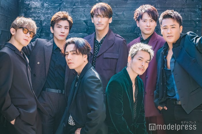 モデルプレスのインタビューに応じた三代目 J SOUL BROTHERS from EXILE TRIBE(左から時計回り:NAOTO、岩田剛典、小林直己、山下健二郎、ELLY、今市隆二、登坂広臣)(C)モデルプレス