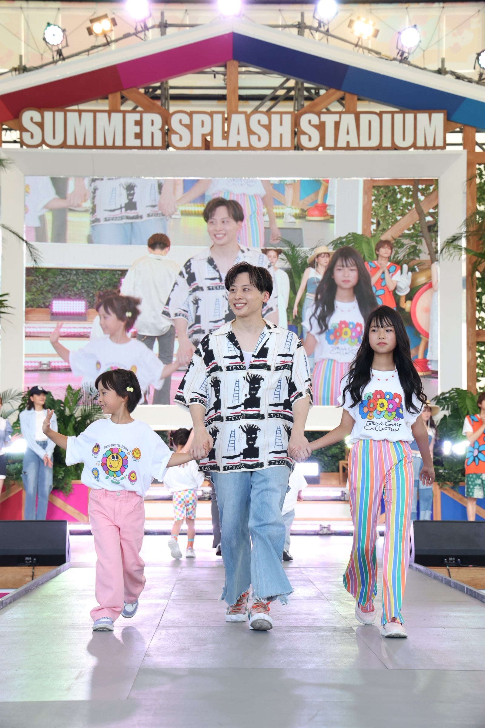 「お台場冒険王2023 SUMMER SPLASH！TOKYO GIRLS COLLECTION〜」フィナーレの様子（提供写真）