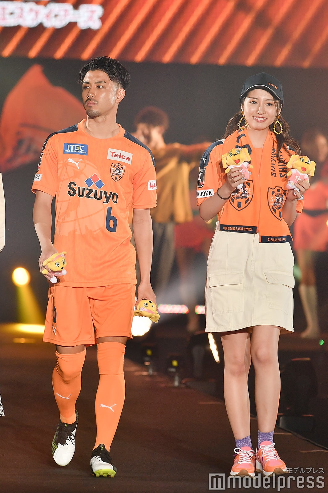 （C）モデルプレス