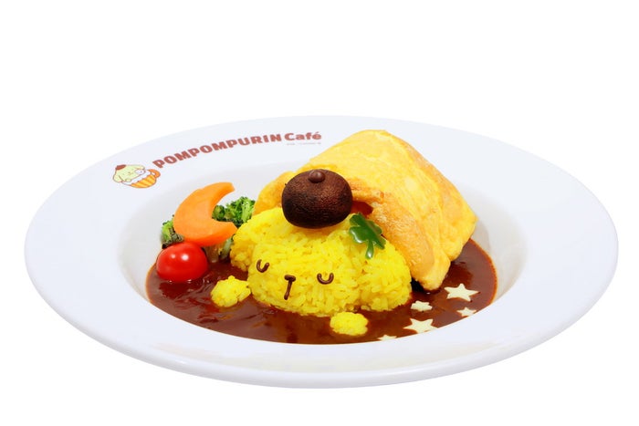 ふわふわなお布団でむにゃむにゃzzz ゆめごこち スフレオムライス 1,450円(C)2021 SANRIO CO.,LTD.APPROVAL NO.S620028