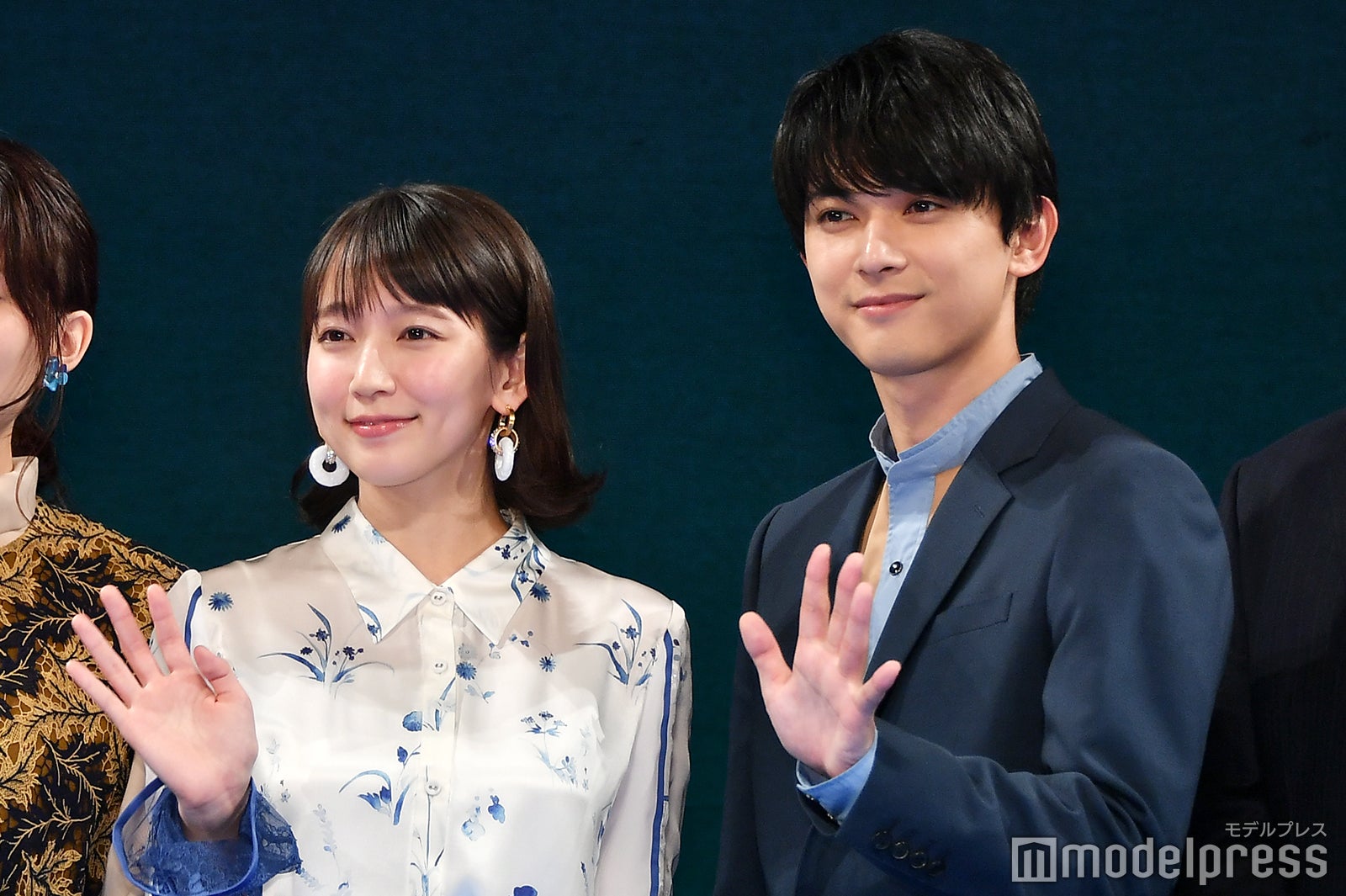 （左から）吉岡里帆、吉沢亮 （C）モデルプレス