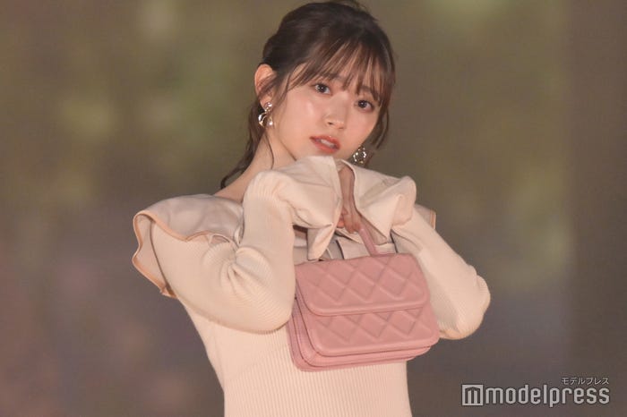 鈴木愛理(C)モデルプレス