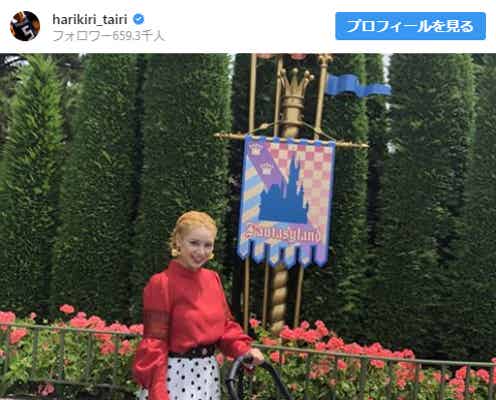 平愛梨、金髪姿で息子と“初ディズニー”「まるでプリンセス」と話題に