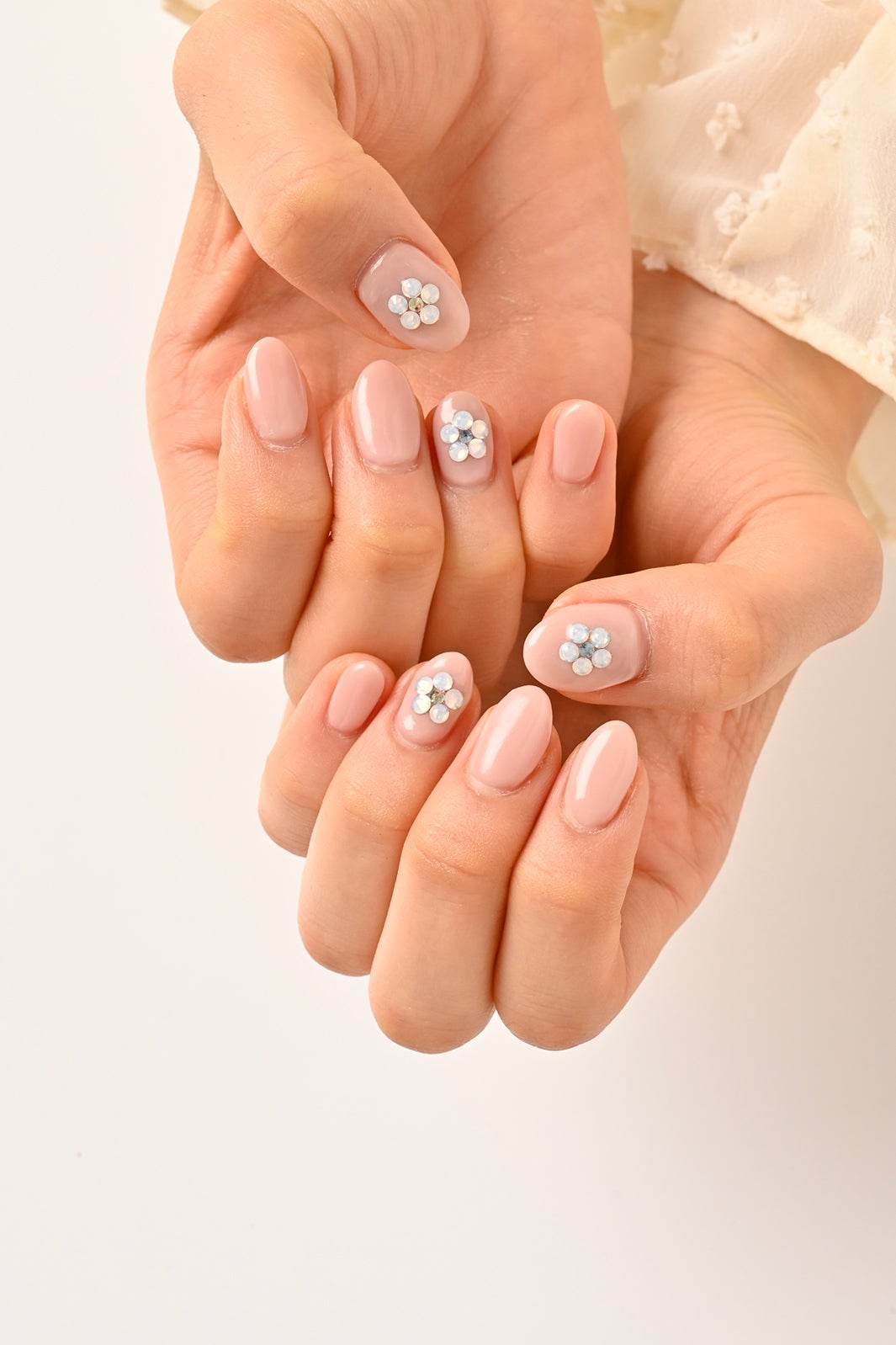 ネイル／小栗有以（提供写真）