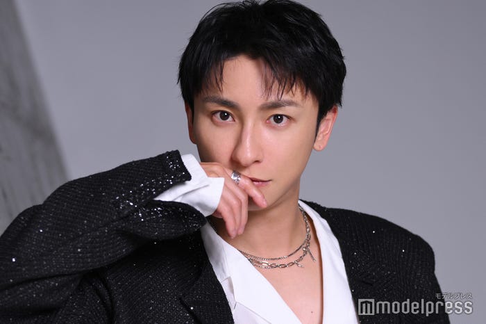 與真司郎(C)モデルプレス