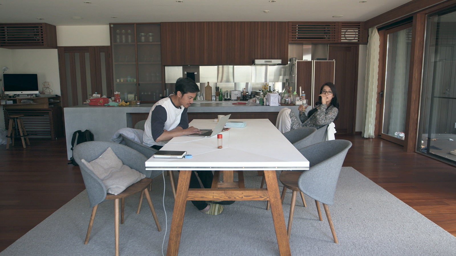 貴之、麻由「TERRACE HOUSE OPENING NEW DOORS」24th WEEK（C）フジテレビ／イースト・エンタテインメント