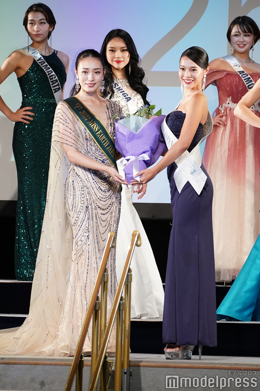 小久保春菜さん（右）（C）モデルプレス