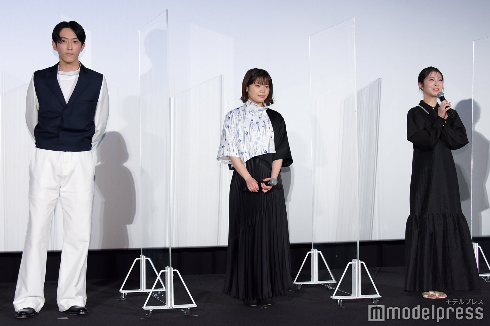 杉野遥亮、岸井ゆきの、浜辺美波