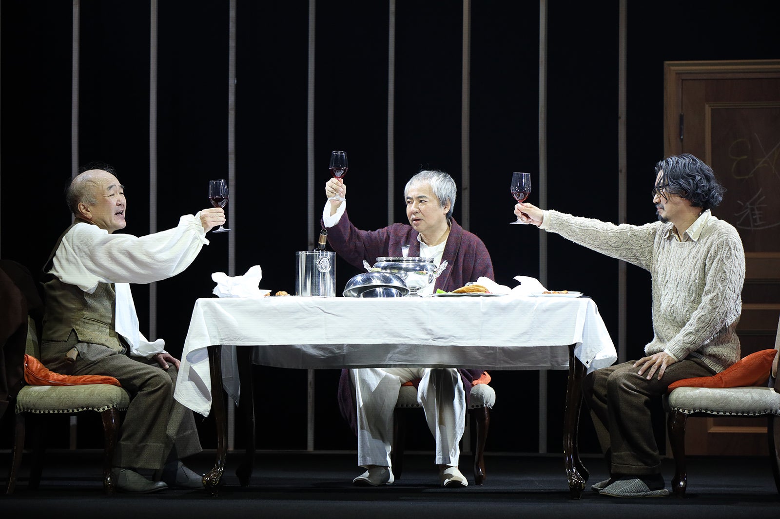 『物理学者たち』ゲネプロ・プレビュー公演より／撮影：遠山高広