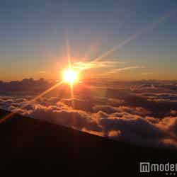 マウナ・ケア山頂のサンライズ／画像提供：JTBワールドバケーションズ