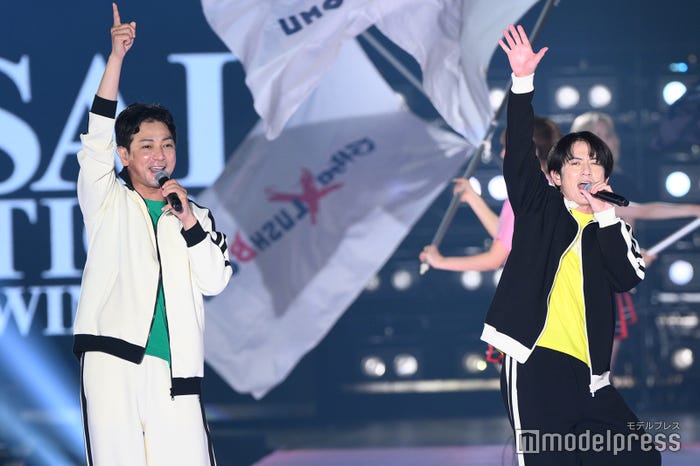 赤坂晃、佐藤アツヒロ(C)モデルプレス