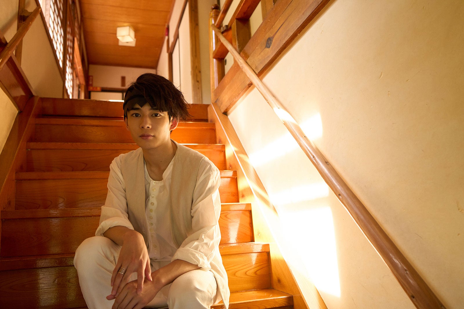 長尾謙杜（C）2023「岸辺露伴 ルーヴルへ行く」製作委員会（C）LUCKY LAND COMMUNICATIONS／集英杜