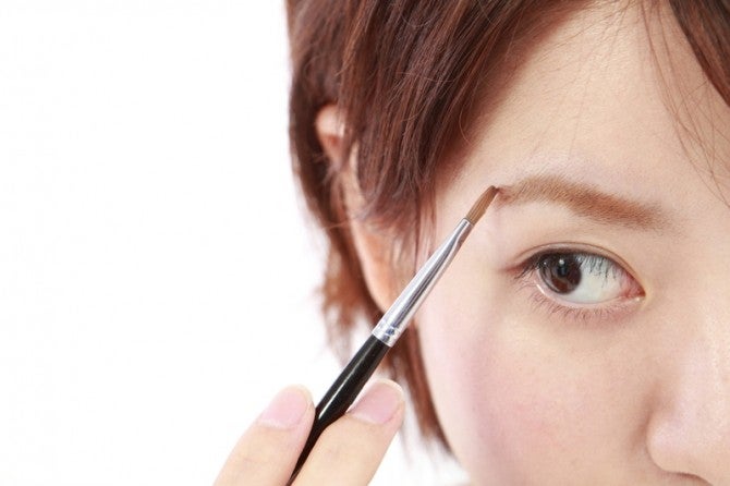 眉毛次第で美人も台なしに 男性が思う 残念眉 の特徴4つ モデルプレス 眉毛次第で美人も台なしに 男性が思う 残念眉 の特徴4つ モデルプレス