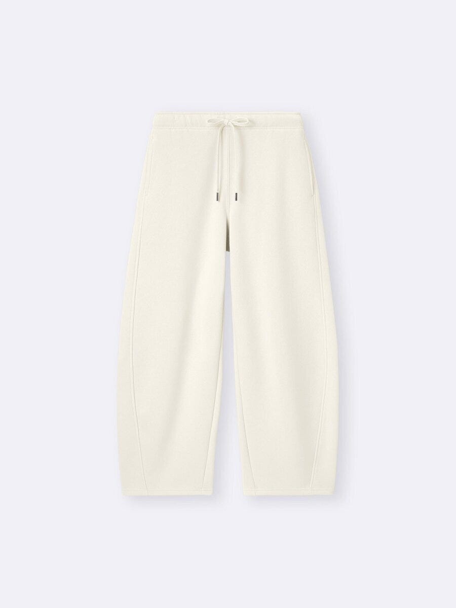 ヘビーウェイトスウェットバレルレッグパンツ 2026gu春値下げヘビーウェイトスウェットバレルレッグパンツ