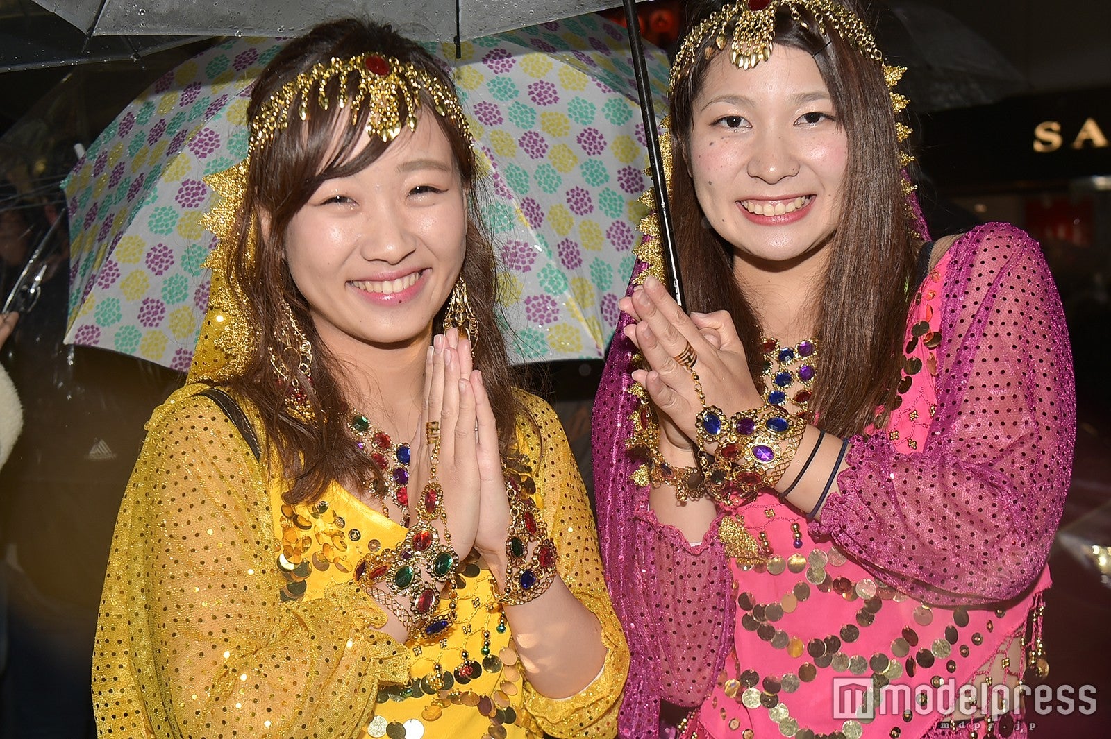 渋谷でのスナップ （C）モデルプレス