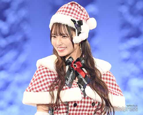 “AI疑惑”で話題・藤咲凪、サンタ風コーデでランウェイ闊歩「最強ビジュアル」「スタイルレベチ」と反響【サツコレ2025A/W】