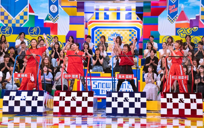 澤穂希、田中理恵、高木菜那、村上佳菜子、(国民的女子アスリートチーム(C)TBS