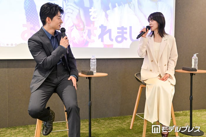 佐野玲於、中村ゆりか(C)モデルプレス