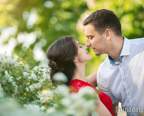 男性が「ずっと見ていたい」と思う女性の特徴3つ 化粧崩れさせない透明感がカギ!