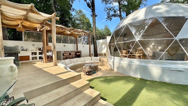 埼玉にリゾート風グランピング「ザ・グランテラス」里山に突如広がる別世界