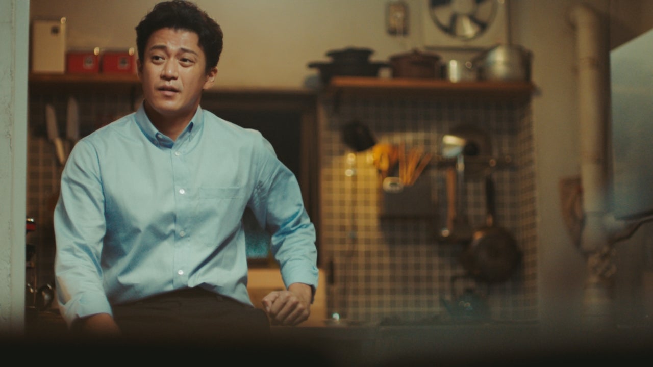 小栗旬／「うちの満菜みそ汁」篇より（提供写真）