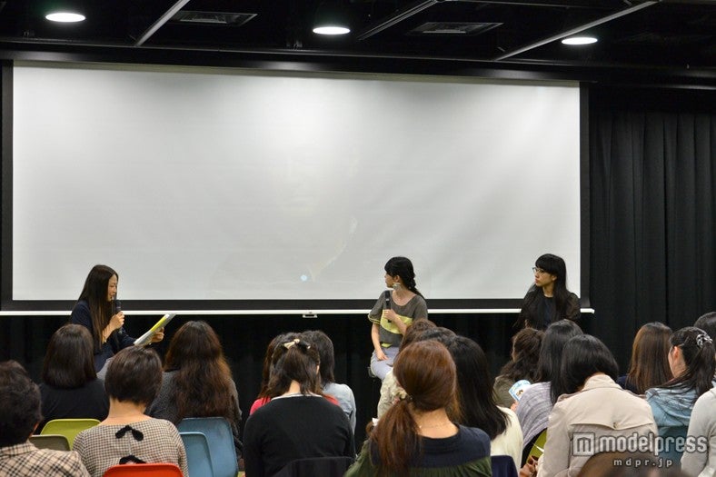 イベントの様子／【左から】マイソン、青柳文子 中田クルミ