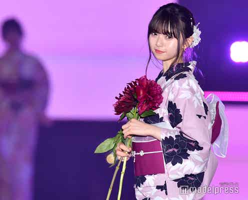 乃木坂46齋藤飛鳥、浴衣姿でしっとり色気振りまく<GirlsAward 2019 SPRING/SUMMER>