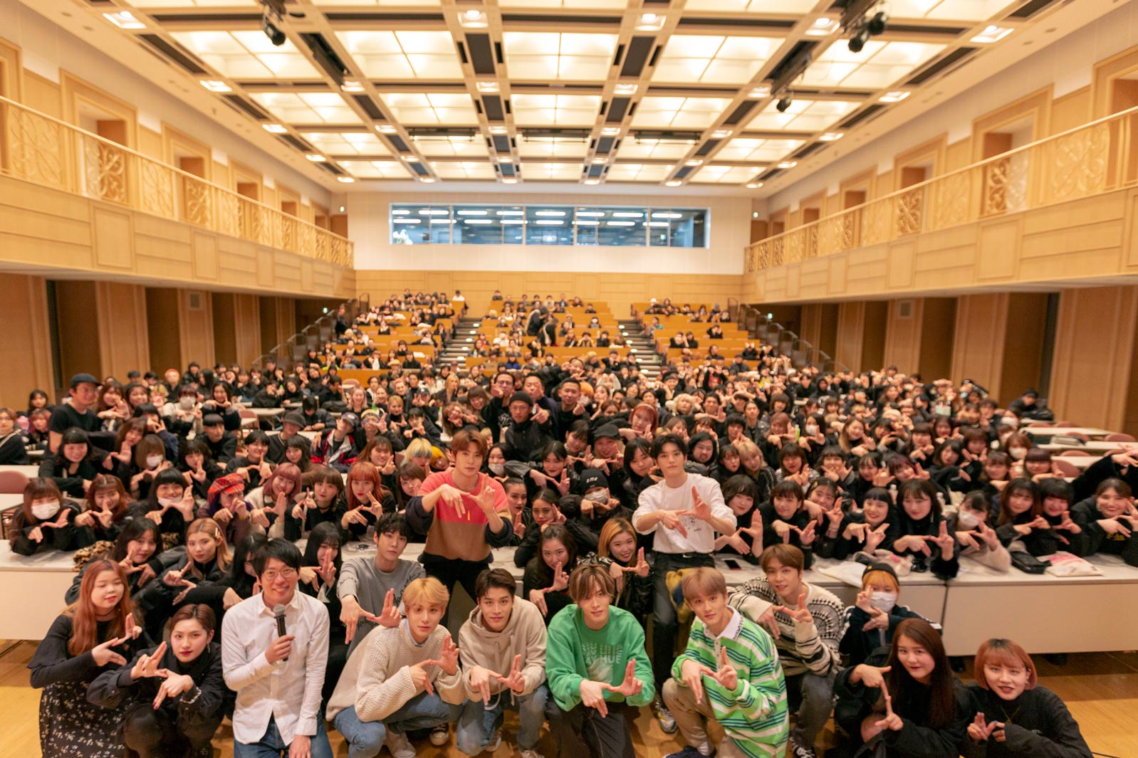 「NCT 127 1st Tour ‘NEO CITY : JAPAN - The Origin’開催記念スペシャル！」より（C）Abema TV