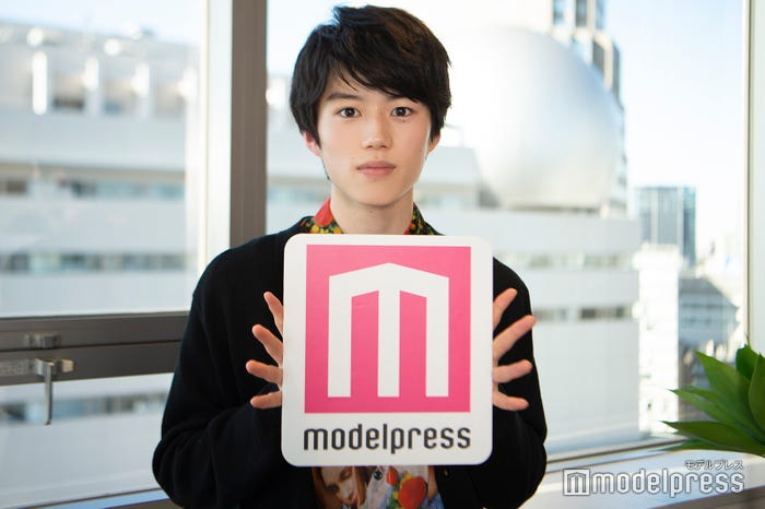 奥智哉(C)モデルプレス