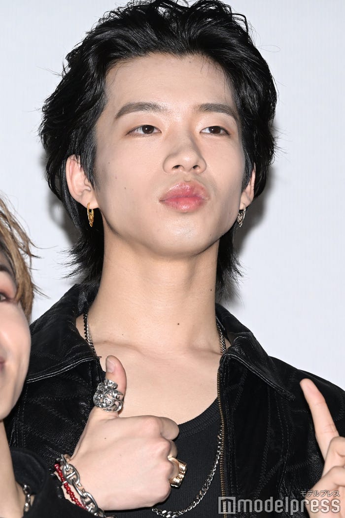 SHOOT (C)モデルプレス