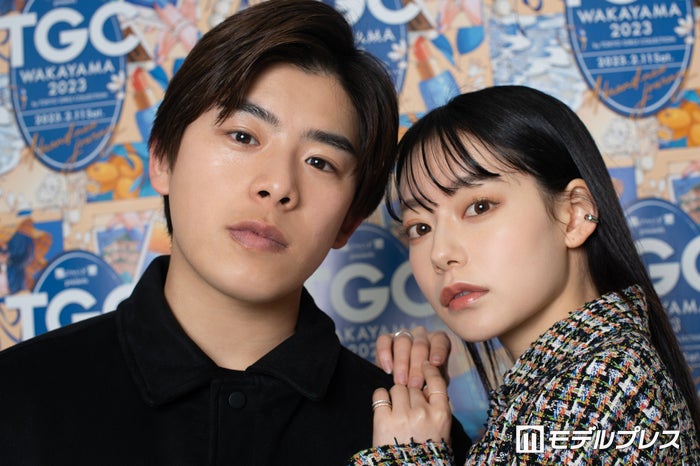 なこなこカップル、電撃結婚発表に驚きと祝福の声殺到 ステージ上でのキスにも反響