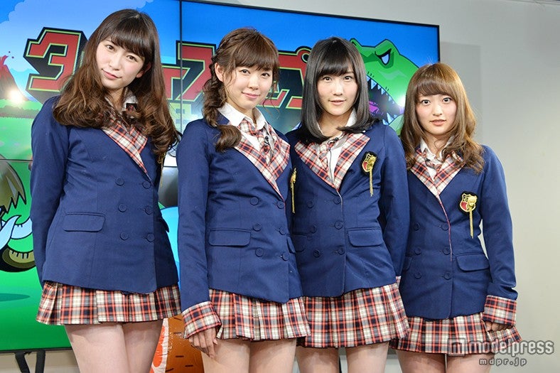 （左から）吉田朱里、渡辺美優紀、矢倉楓子、小谷里歩