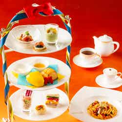 「ドリーマーズ・ラウンジ」(ロビーラウンジ) ディズニー・パルパルーザ “ドナルドのクワッキー・ダック!ダック!ダックシティ!” スペシャルセット (C)Disney