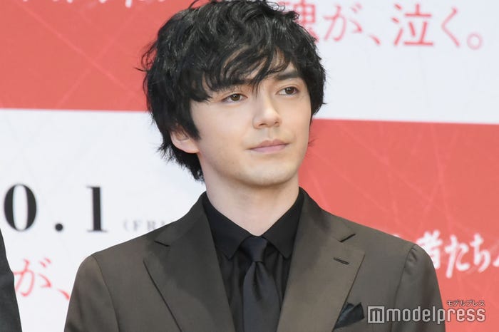初恋の悪魔 初回から名言続出で さすが坂元裕二脚本 刺さる の声 松岡茉優の意味深ラストにも注目集まる モデルプレス 初恋の悪魔 初回から名言続出で さすが坂元裕二脚本 刺さる の声 松岡茉優の意味深ラストにも注目集まる モデルプレス