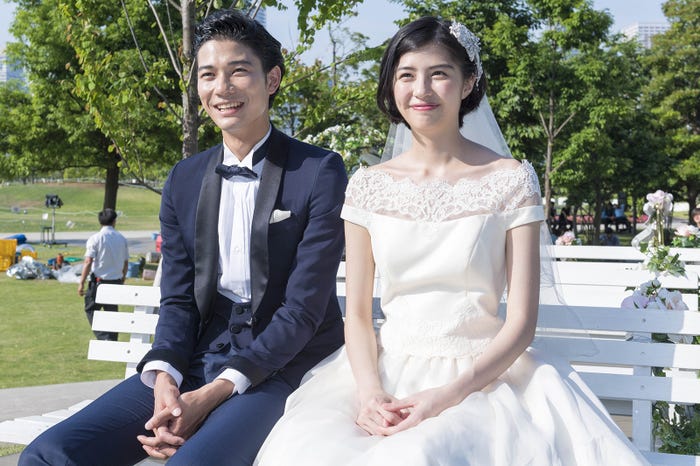 清原翔、佐久間由衣/新CMメイキングカット(提供画像)