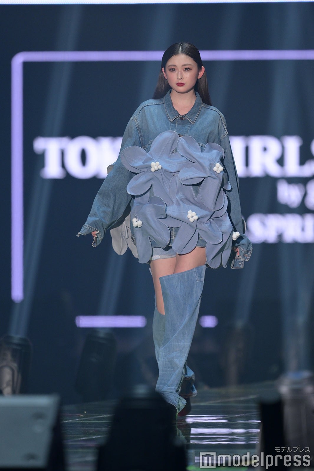 （C）モデルプレス